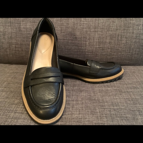 Clarks Shoes - Clark Leather Dress shoe slides